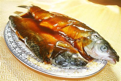   West Lake Vinegar Fish: Onko Uskomaton Happo-Makea Sävel Soiva Hangzhoun Kylpylässä?